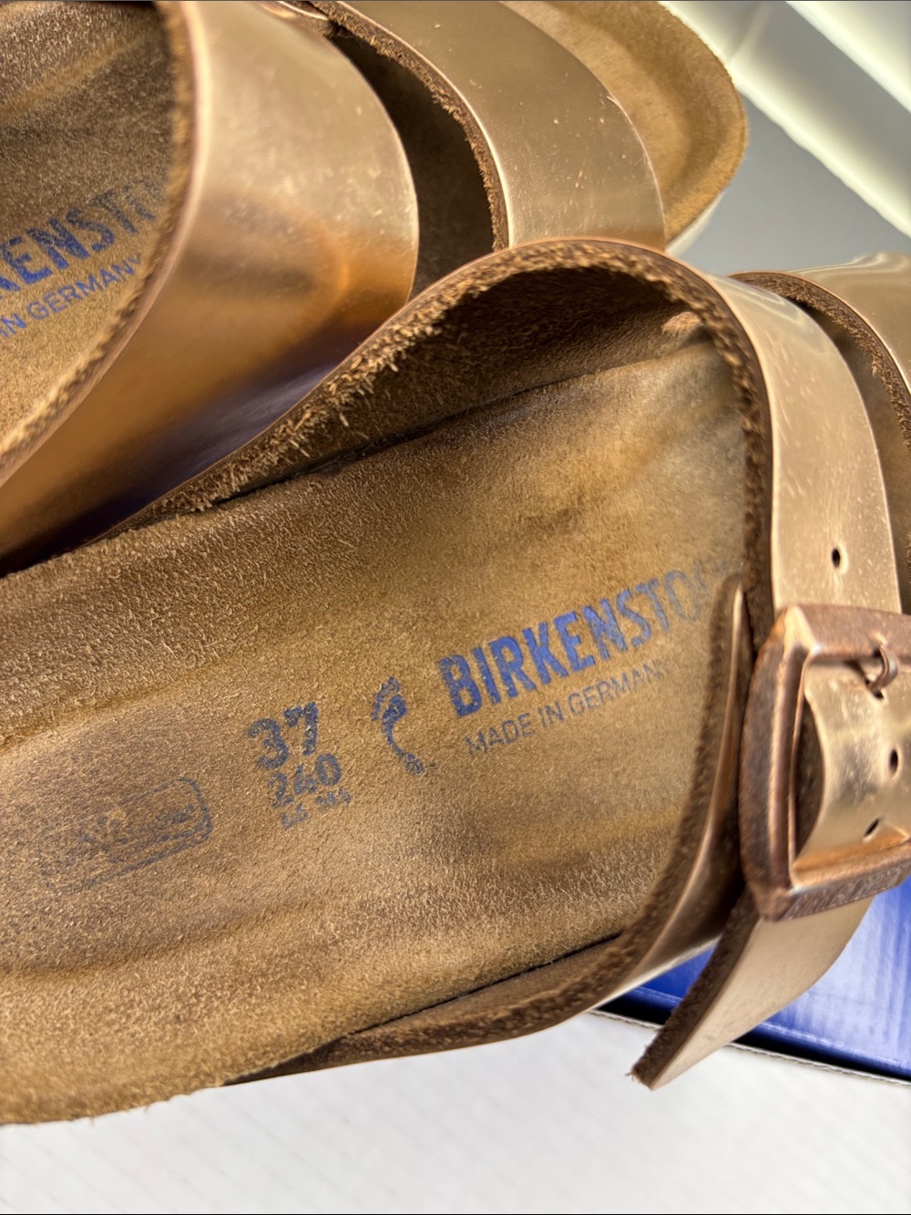Birkenstock Arizona sandals, metallic copper, size 37 - Picture 8 of 11
